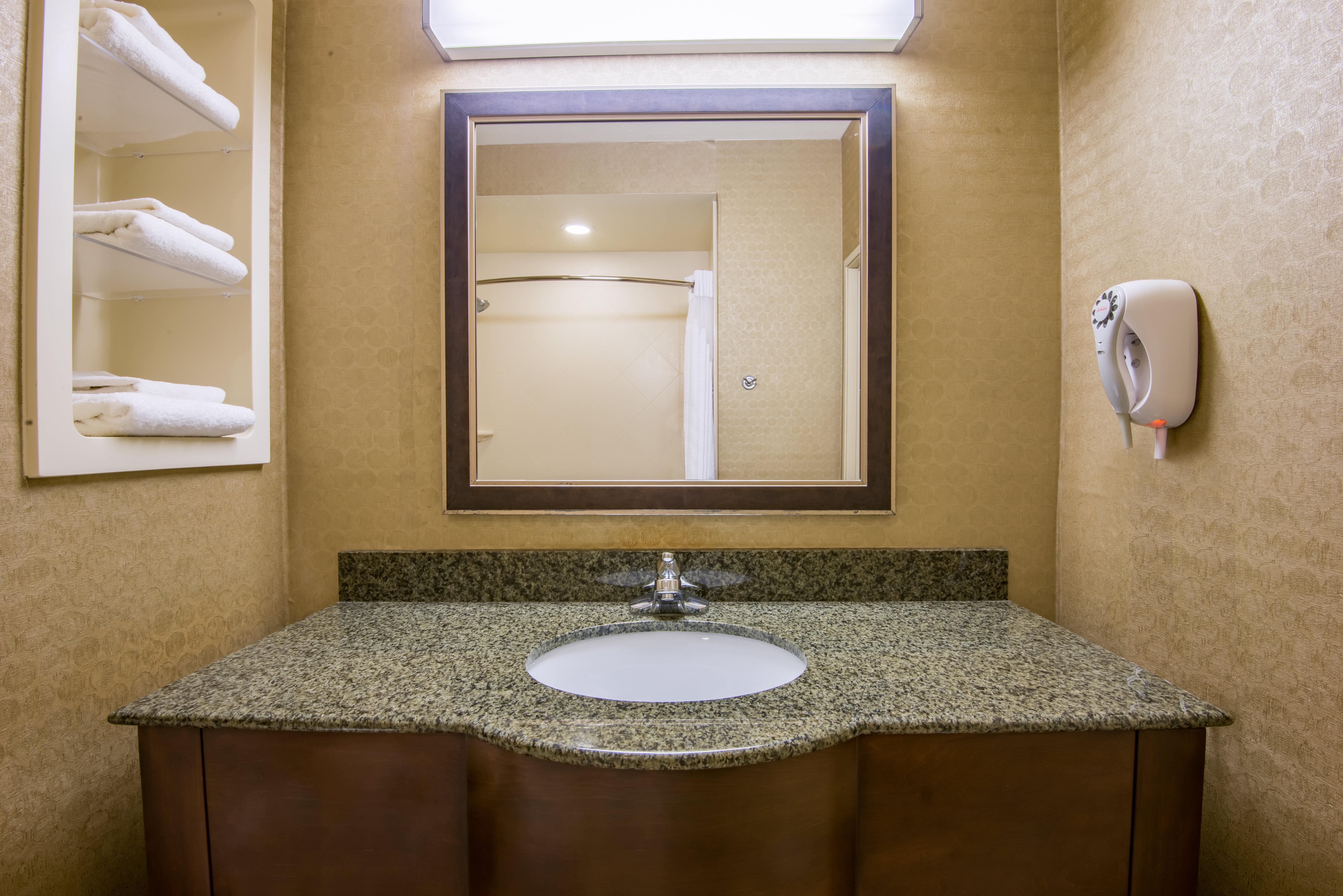 Holiday Inn Express & Suites Clovis By Ihg Екстериор снимка