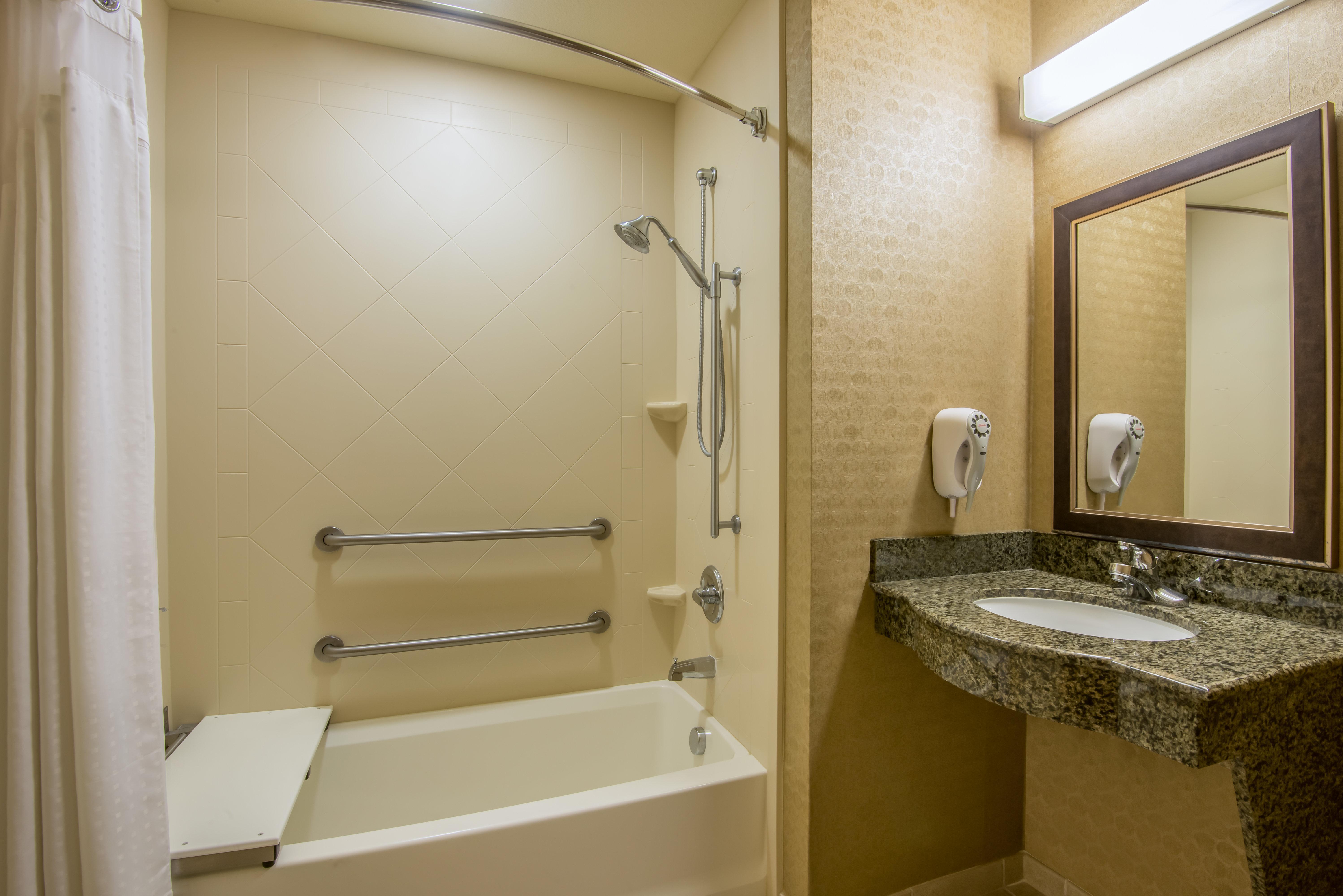 Holiday Inn Express & Suites Clovis By Ihg Екстериор снимка