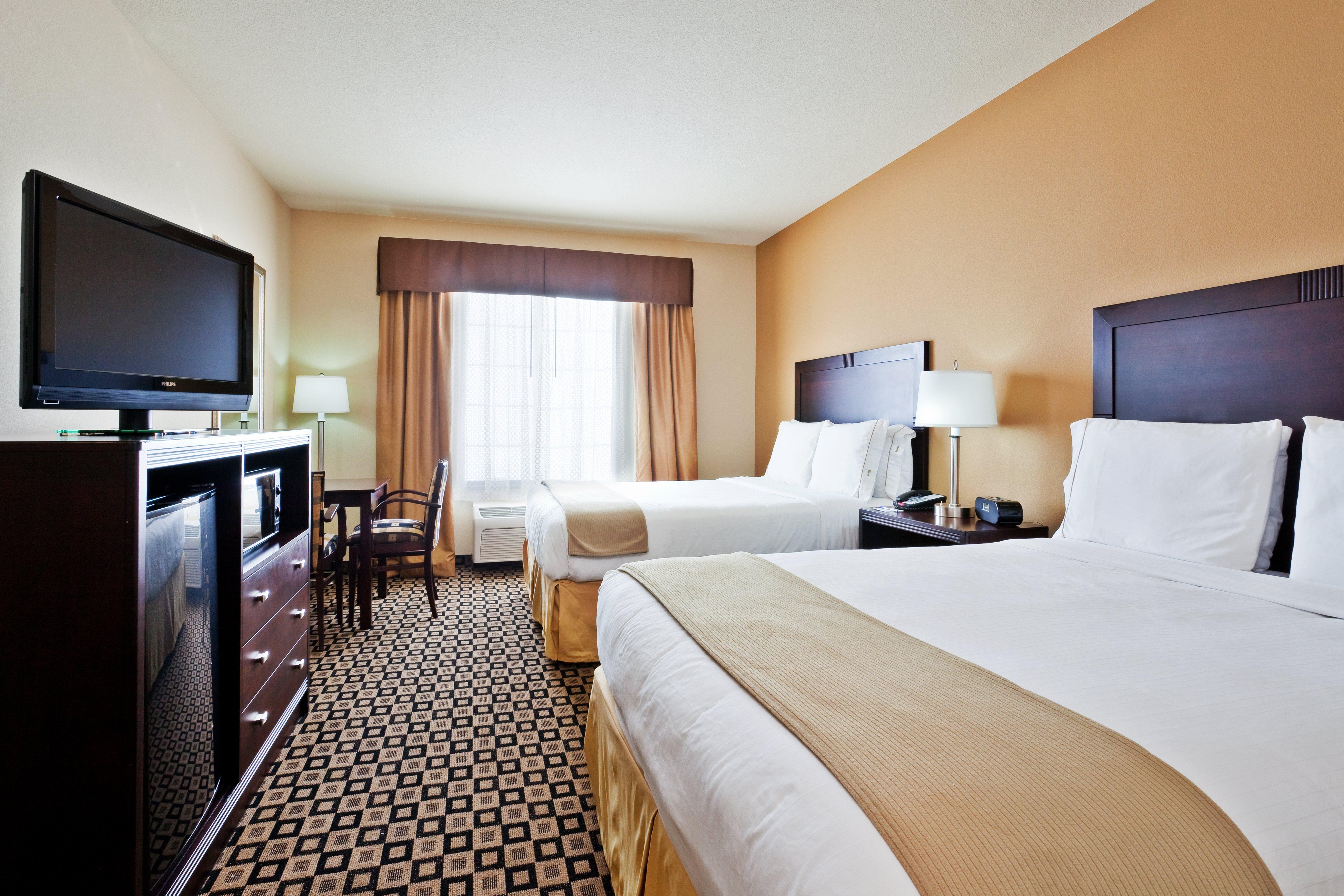Holiday Inn Express & Suites Clovis By Ihg Екстериор снимка