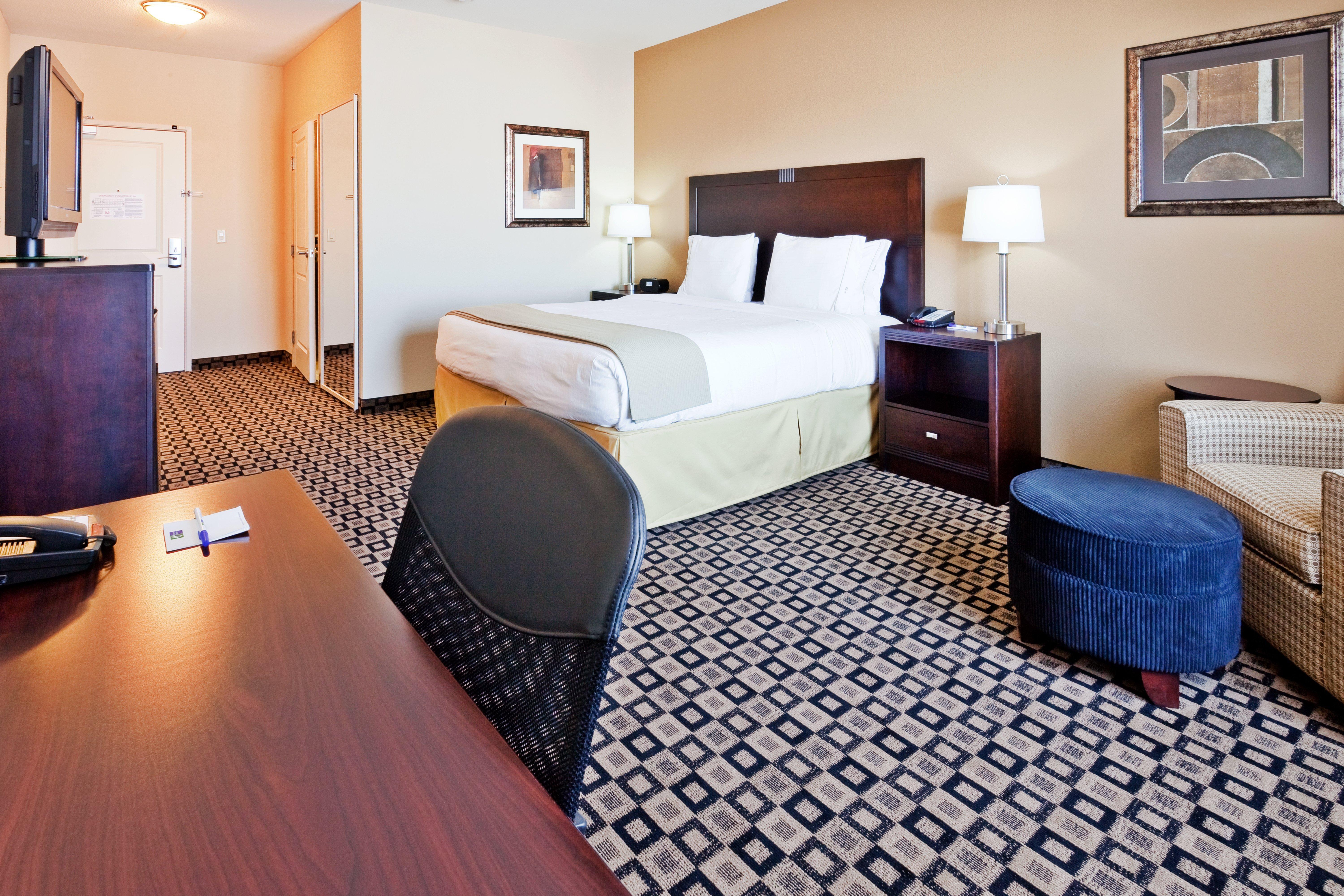 Holiday Inn Express & Suites Clovis By Ihg Екстериор снимка