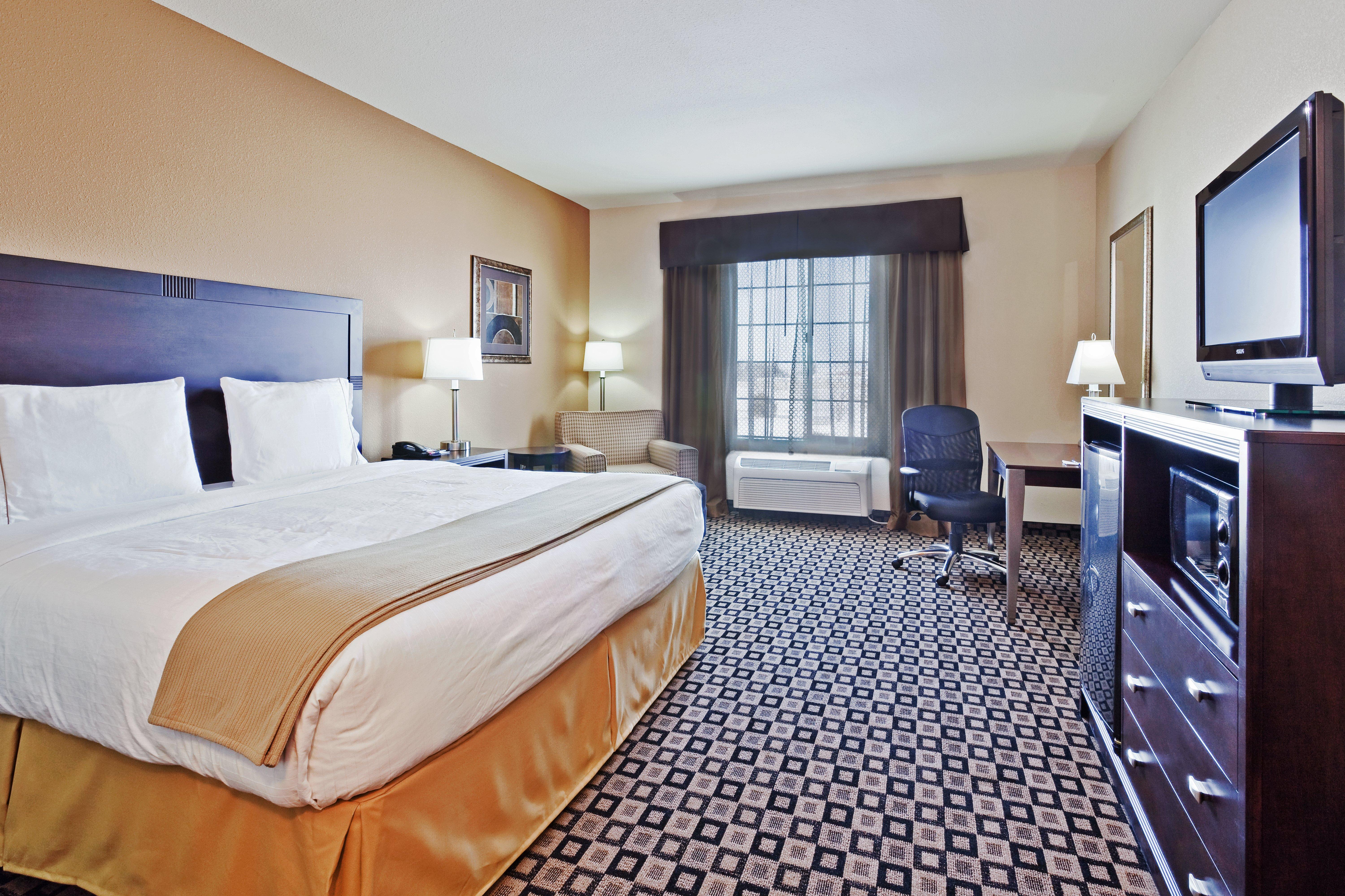 Holiday Inn Express & Suites Clovis By Ihg Екстериор снимка