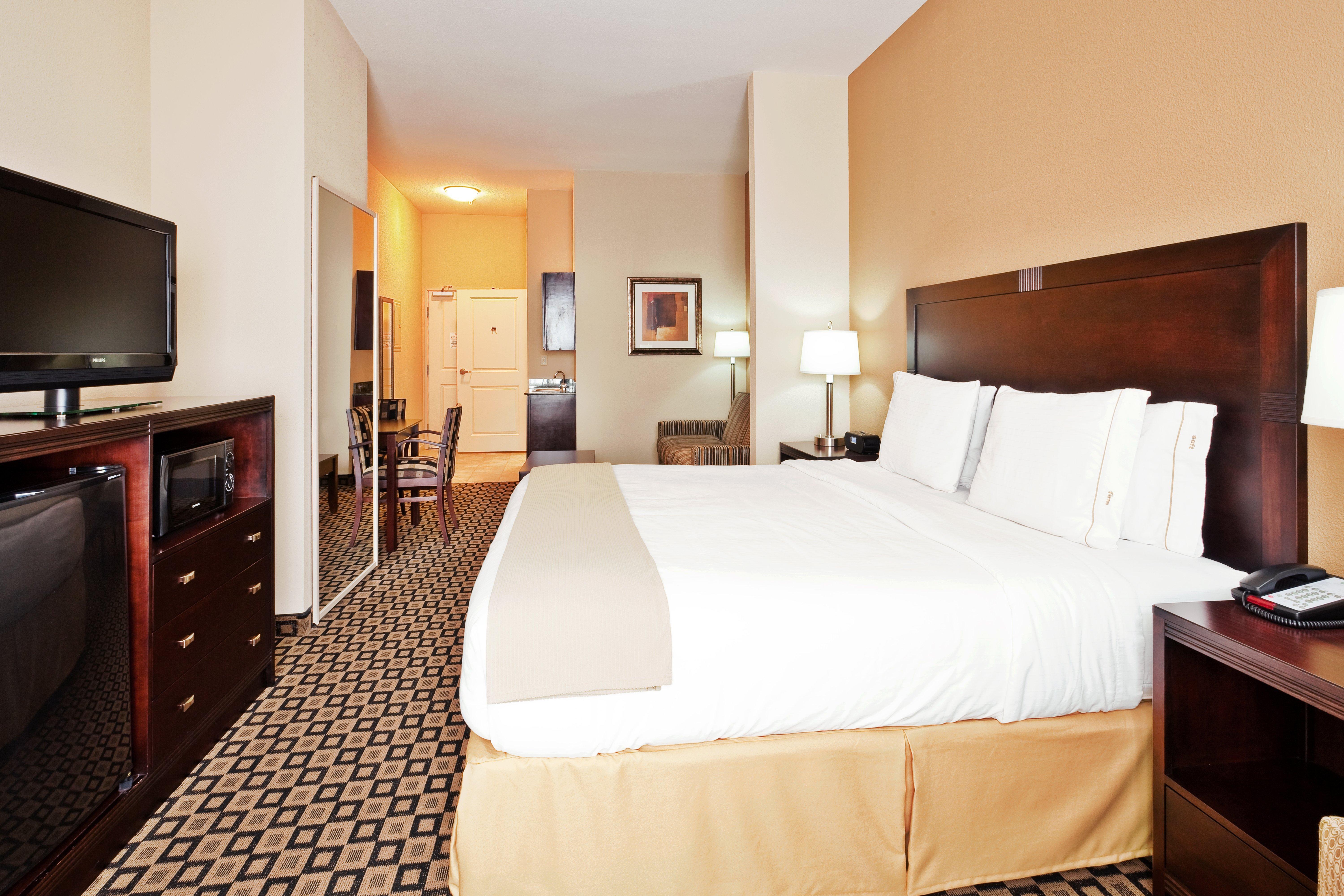 Holiday Inn Express & Suites Clovis By Ihg Екстериор снимка