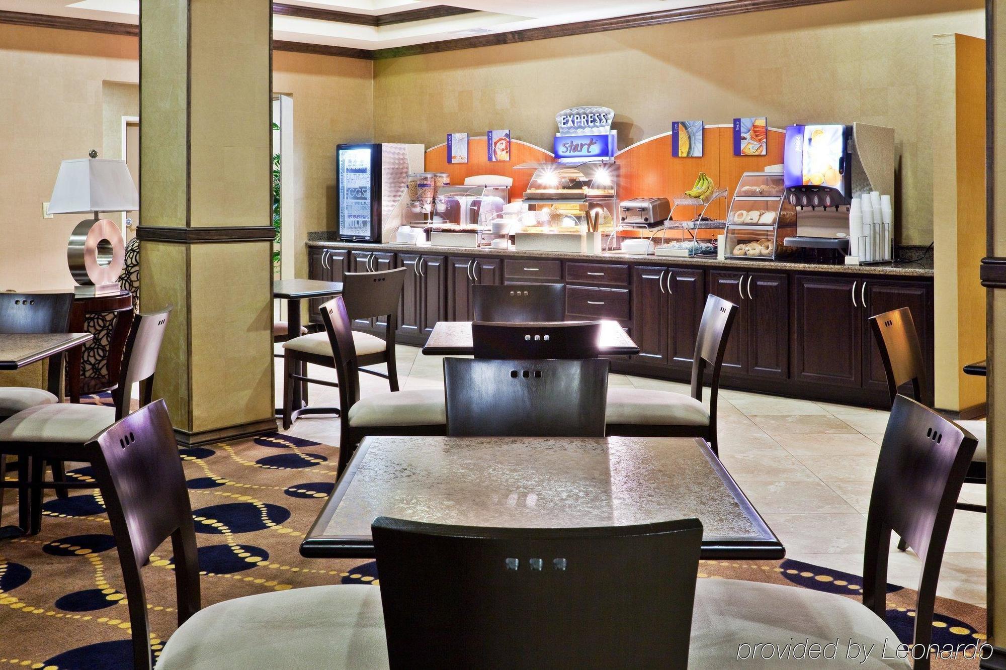 Holiday Inn Express & Suites Clovis By Ihg Ресторант снимка